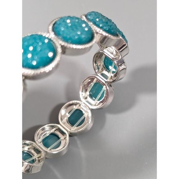 Beachy Coastal Blue Faux Drusy Acrylic Tennis Stretch Bracelet Silver Tone 6.5" - Picture 5 of 10